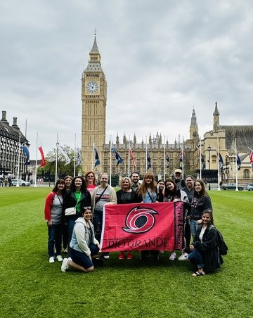 Representatives from the University of Rio Grande’s study abroad trip to Europe pose in front of Big Ben.